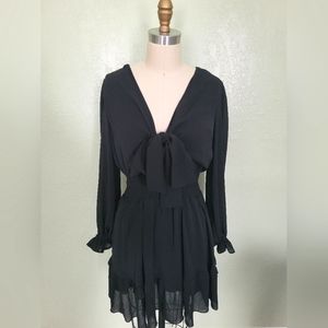 Keyhole tie bust dress size L